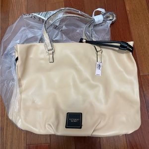 victoria’s secret beauty tote bag